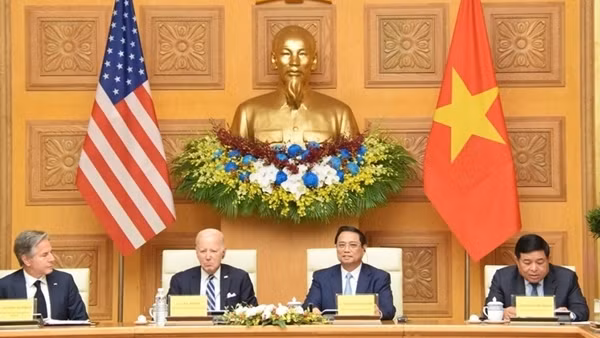 US President's pause on reciprocal tariffs is a positive step: Spokeswoman ảnh 2