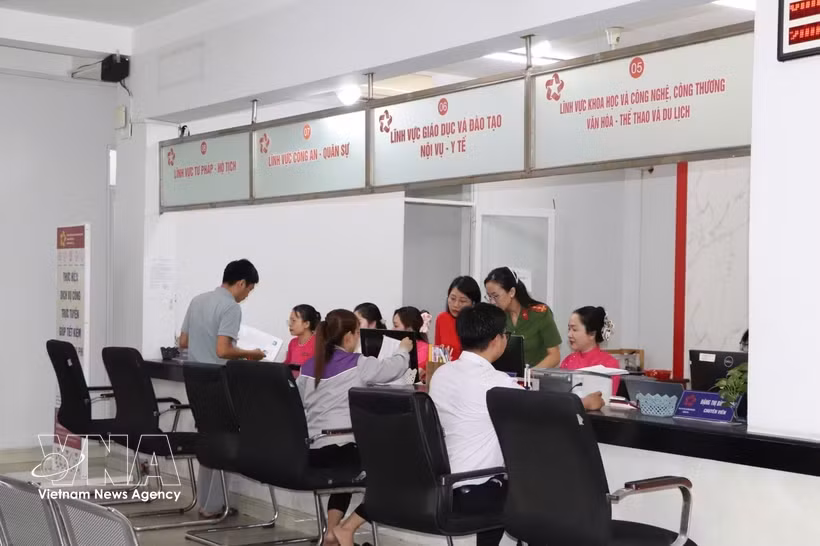Ho Chi Minh City records 76% of administrative procedures processed online -0