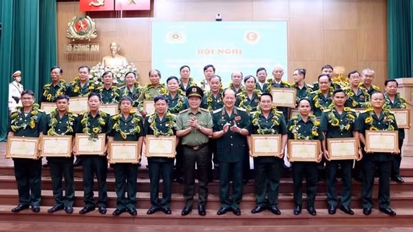 The United States and Vietnam inaugurate new DNA lab ảnh 2