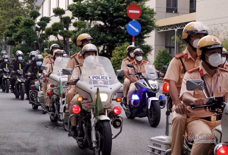 Task Force Police Unit 363 operates effectively in HCMC -0