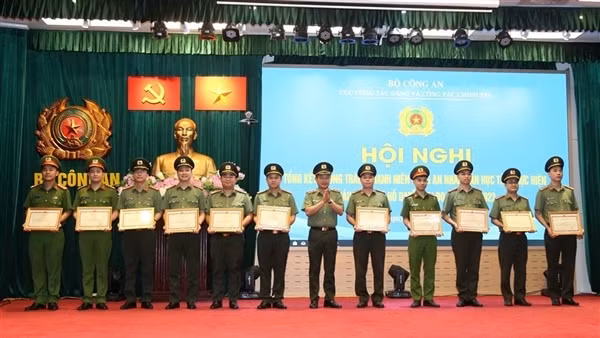 PSF Youth Union Executive Committee launches 2023 Summer Youth Volunteer Campaign ảnh 4