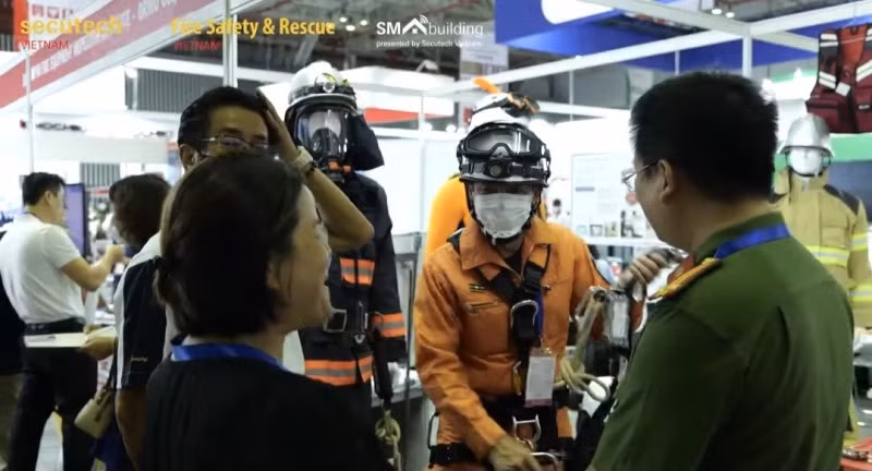 Vietnam to host largest international exhibition on fire safety and rescue -0