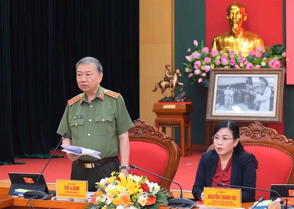 Public Security Central Party Committee works with Thai Nguyen Provincial Party Committee -0