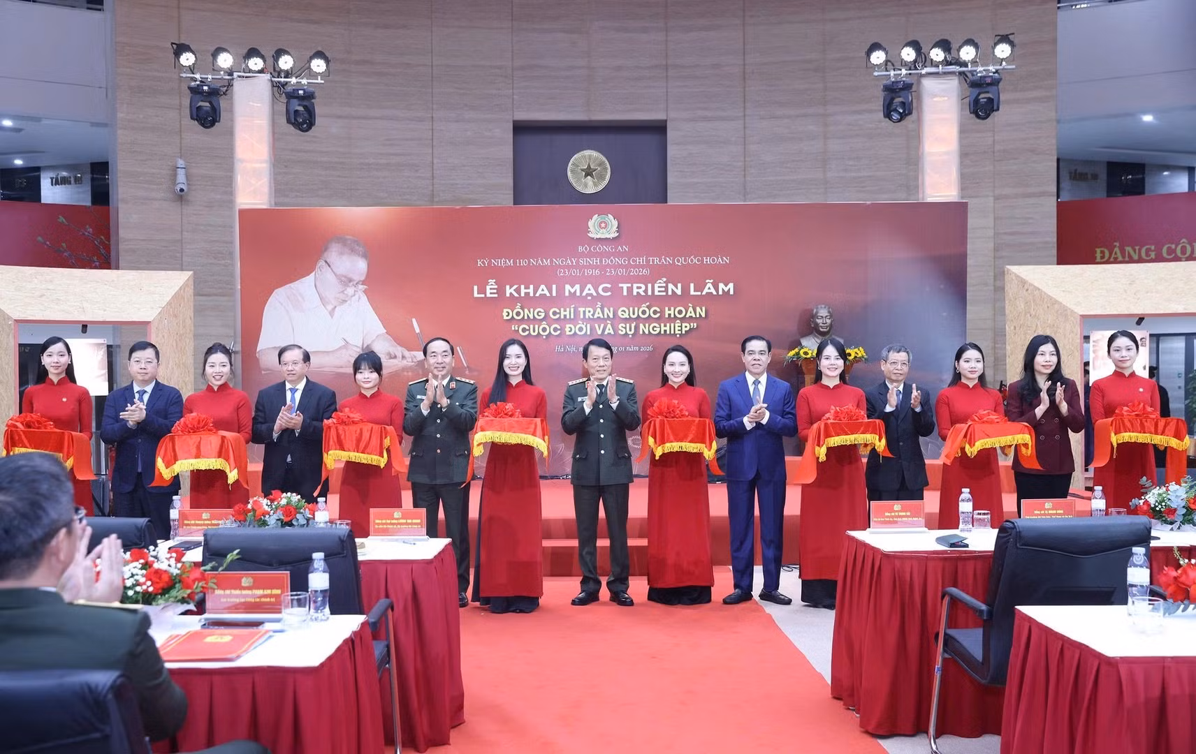 MPS opens “Tran Quoc Hoan - Life and Career” exhibition -0