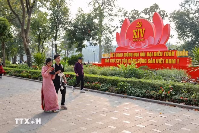 14th National Party Congress creates new growth momentum after 40 years of renewal -0