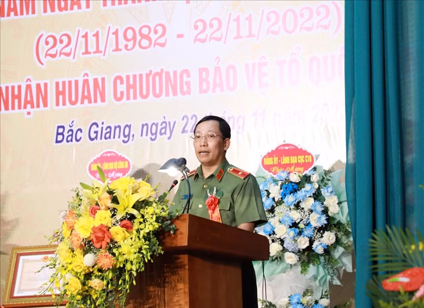 Ngoc Ly Prison receives second-class Fatherland Protection Medal -0