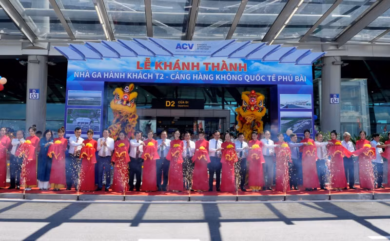Terminal 2 with unique architecture at Phu Bai International Airport inaugurated -0