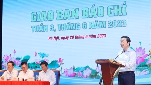 CAND Newspaper receives congratulations on Revolutionary Press Day ảnh 4