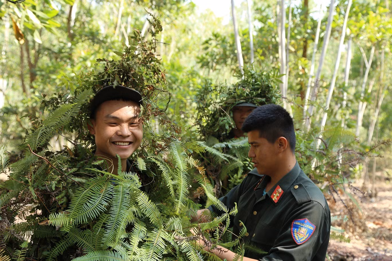 Young police soldiers train hard at Center on Counter-terrorism - 0