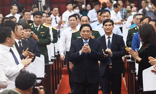 PM lauds Binh Thuan’s achievements after 30 years of re-establishment -0