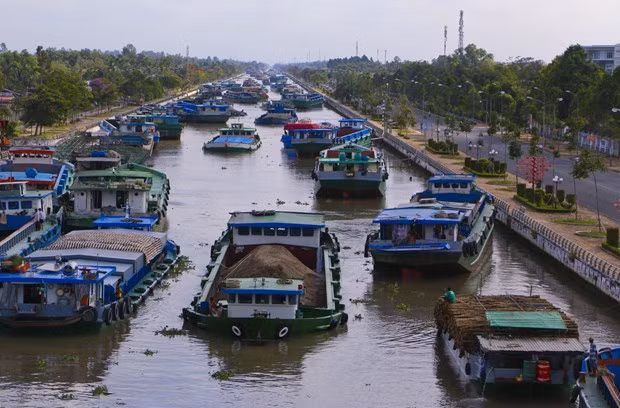 Nearly 3.9 trillion VND invested in developing southern waterway corridors, logistics -0