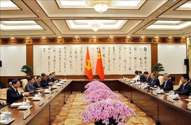 CPV delegation pays working visit to China -0