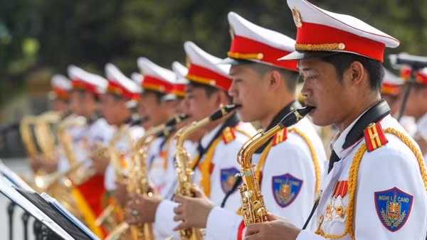 Public Security Ceremonial Unit gives special program in Hai Phong ảnh 4