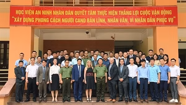 Hanoi to duplicate “self-managed security group” model ảnh 2