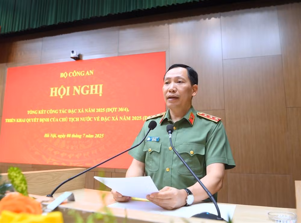 Ministry of Public Security deploys President's Decision on 2025 Amnesty Phase 2 -1