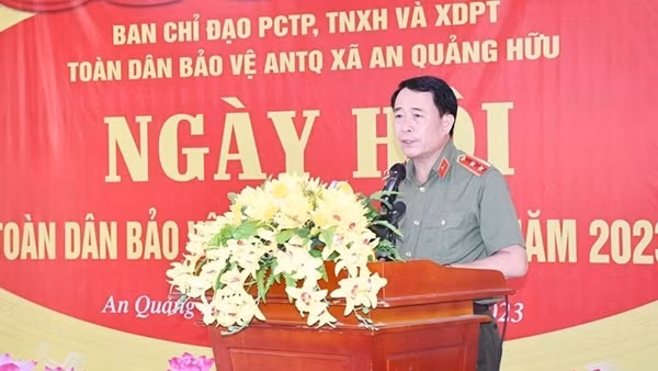 Hanoi city police build 15 model ward-level police posts in 2023 ảnh 2