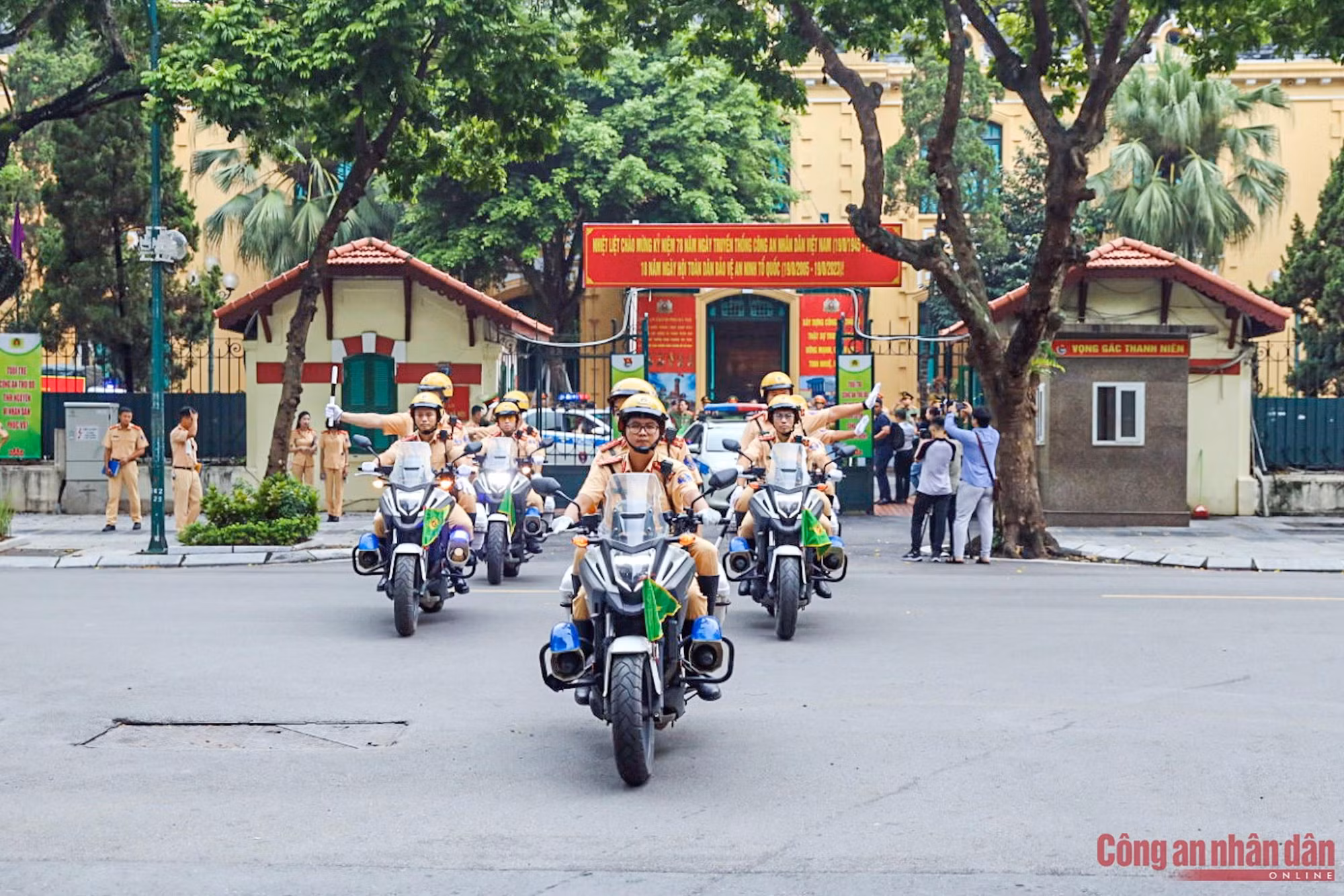 Police encourage people to report on traffic violations -1