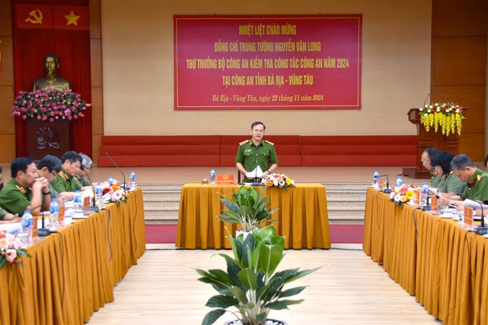 Deputy Minister Nguyen Van Long inspects Ba Ria-Vung Tau Provincial Police Department's work -0