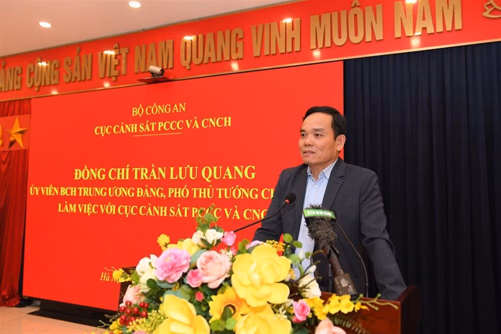 04-c7.jpg -0