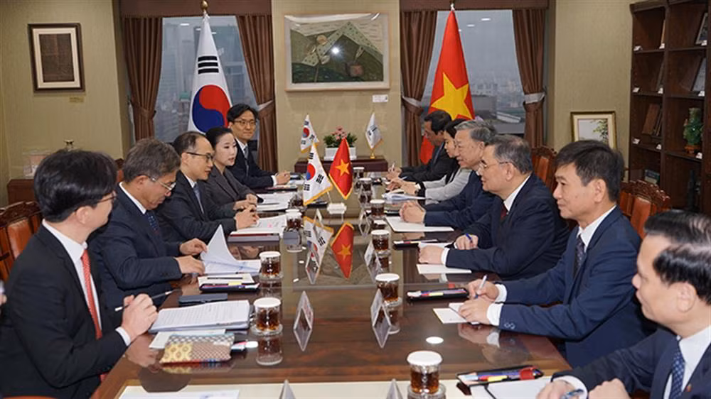 Minister To Lam holds talks with the Prosecutor General of the Supreme Prosecutors' Office of the Republic of Korea -0