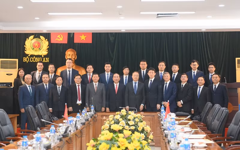 Senior Vietnamese and Chinese officials agree to expand cooperation in fighting crimes -0