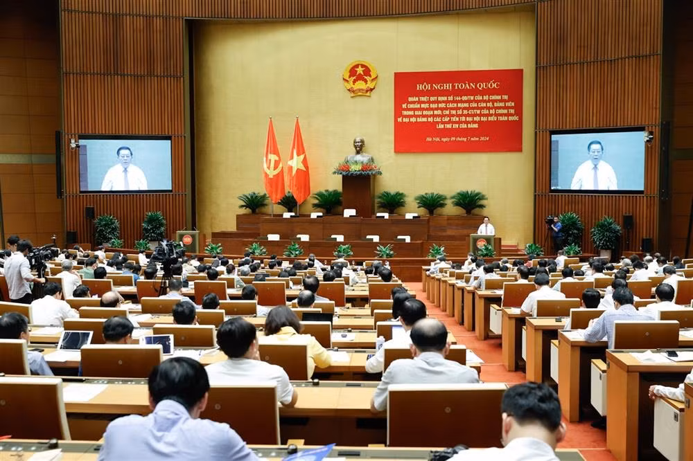 Public Security Forces study Party’s regulations on revolutionary ethics -0