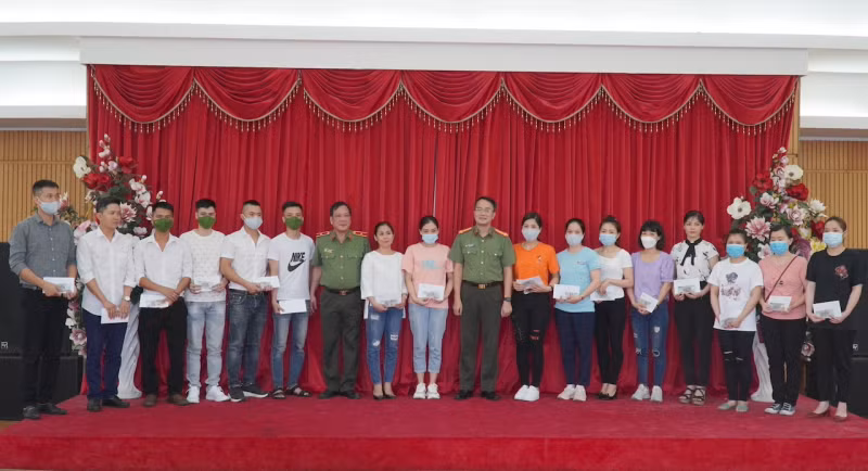 Department of Logistics sends staff to Ho Chi Minh City -0