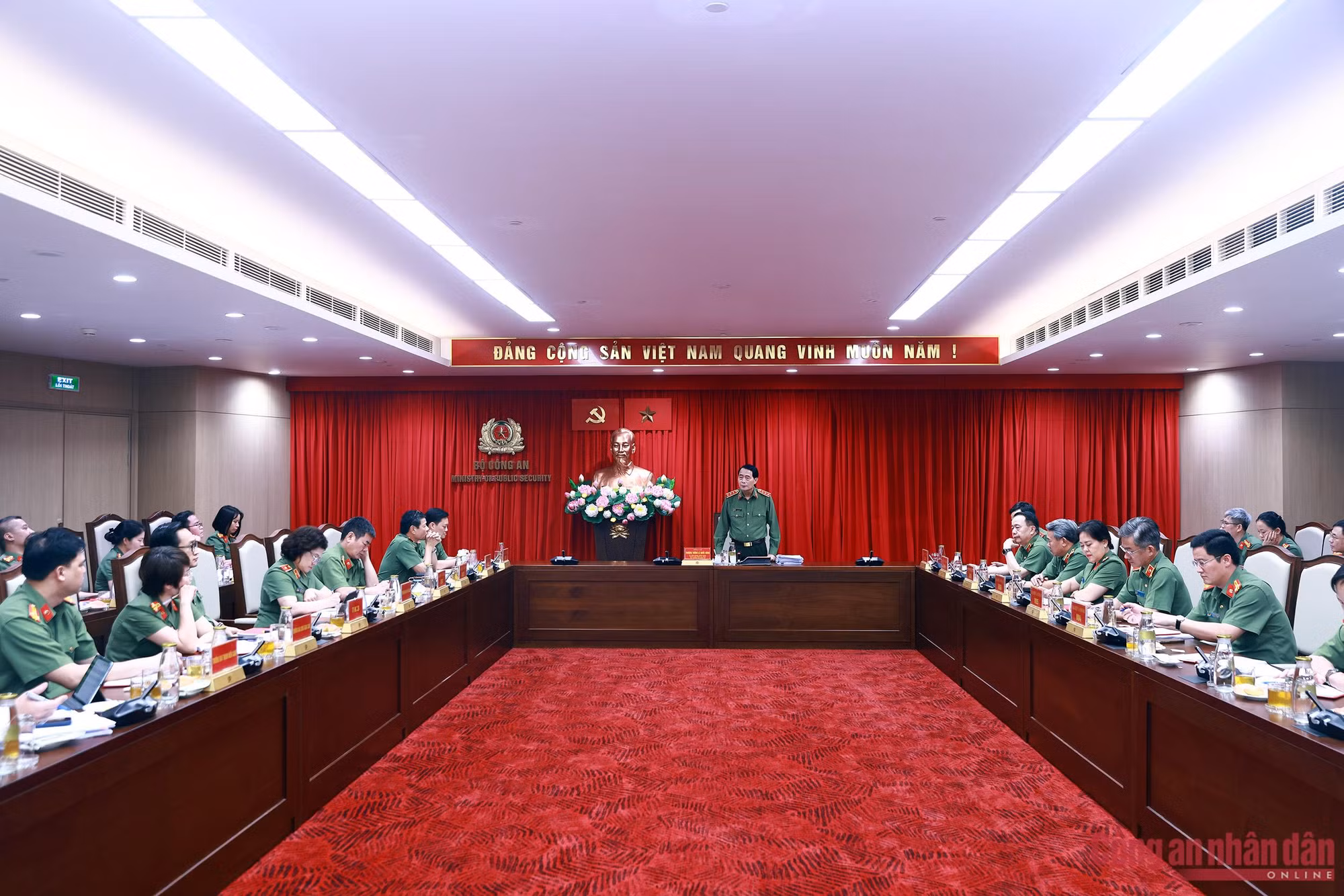 Advisory work implemented “behind the scene” but important: Deputy Minister Le Quoc Hung -0