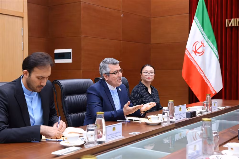  Vietnam, Iran promote security and law enforcement cooperation -0