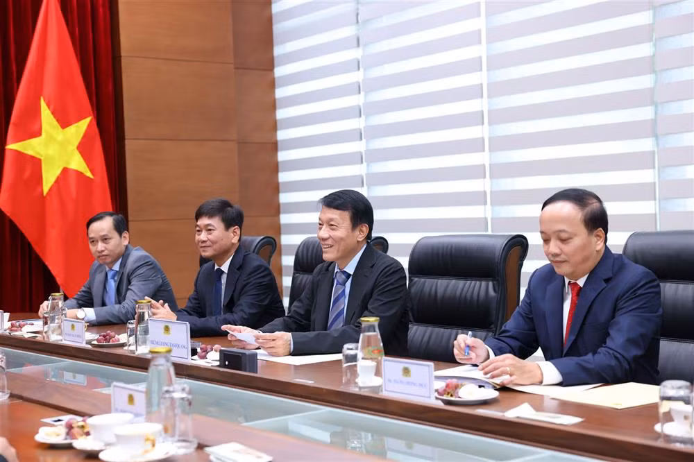  Vietnam, Iran promote security and law enforcement cooperation -0