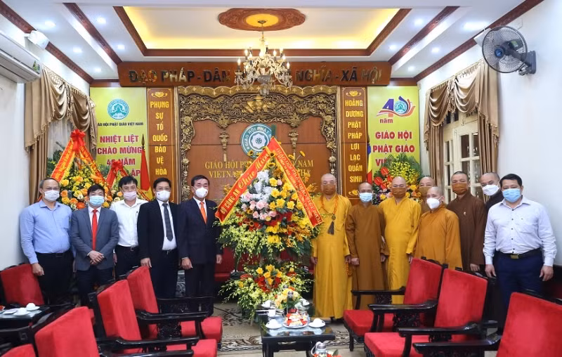 MPS leader congratulate Buddhist dignitaries 40th founding anniversary of Vietnam Buddhist Sangha -0