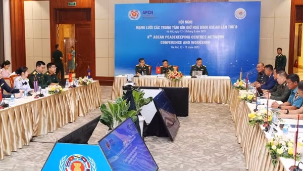 Vietnam becomes largest ASEAN trading partner of Cambodia: media ảnh 2