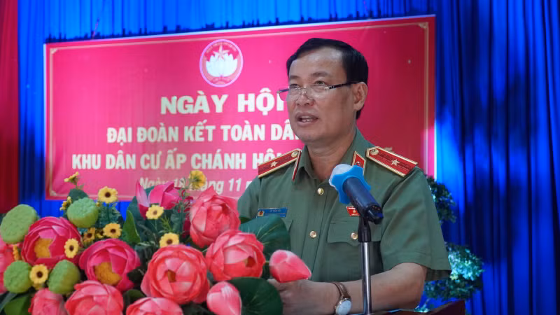 Deputy Minister Le Tan Toi attends great national unity festival in Long An -0