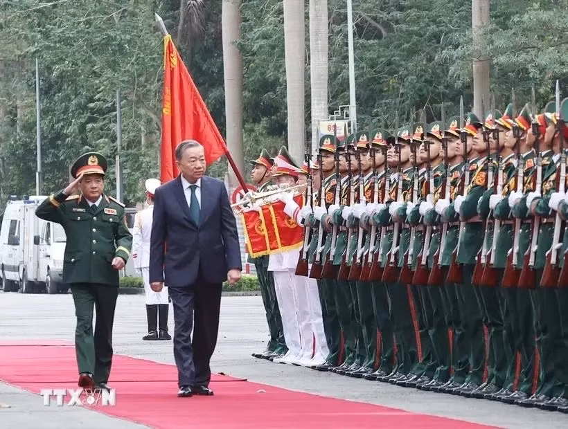 Party leader attends celebration of 80th anniversary of VPA's politics general department -0