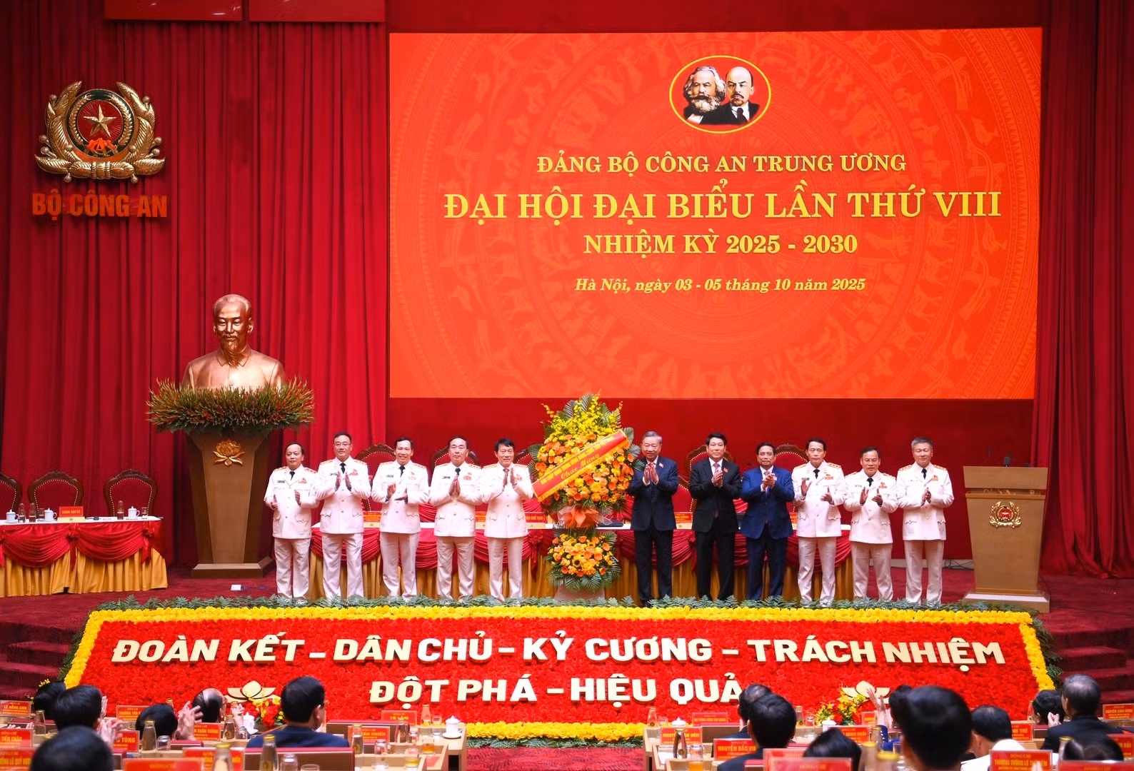 8th Congress of Public Security Central Party Organization officially opens in Hanoi -0