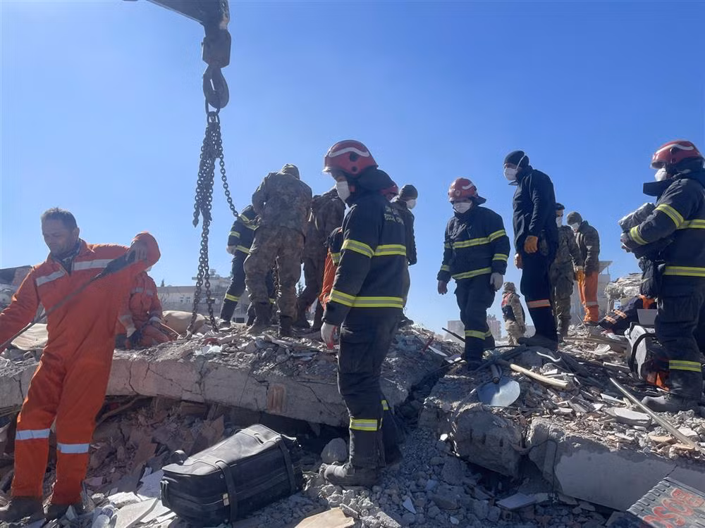 Local people and authorities applaud Vietnamese rescue team’s effort -0