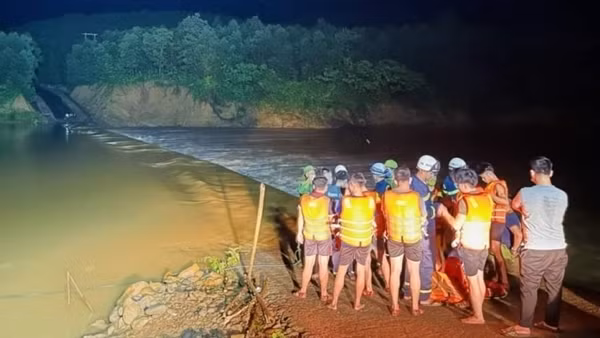 Quang Tri police strives to ensure security in border areas ảnh 3