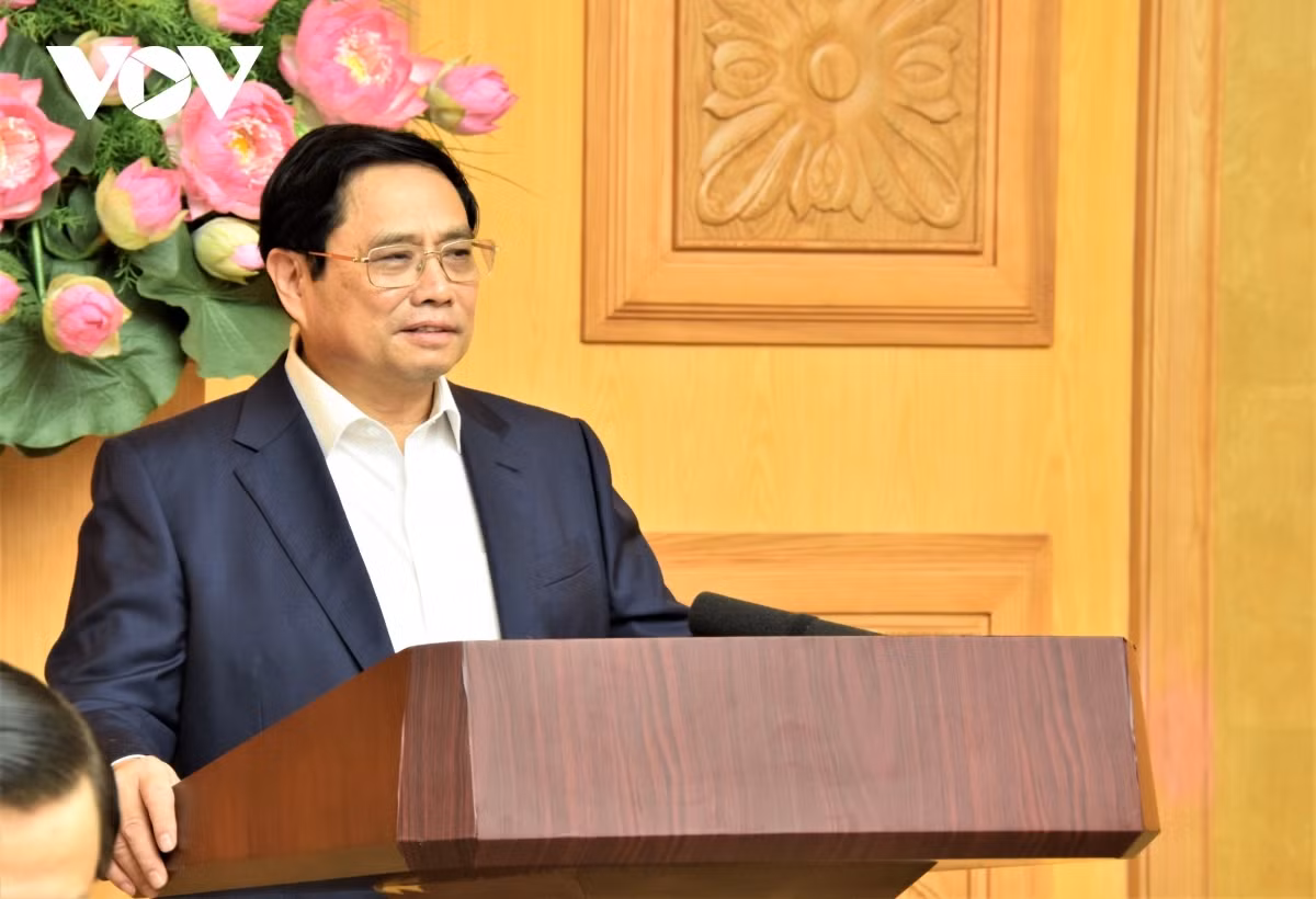 PM meets leaders of commercial banks on Vietnam Entrepreneurs’ Day -0