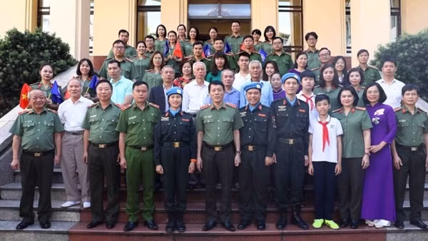 Office of the Ministry of Public Security strives to become strategic staff agency ảnh 4