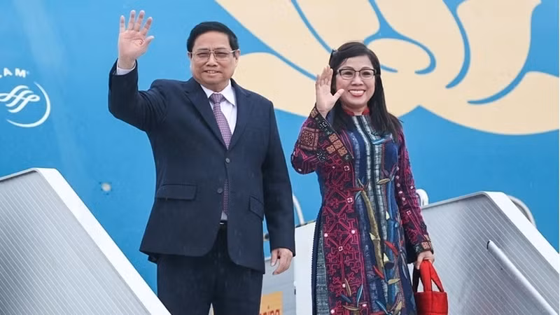 PM Pham Minh Chinh begins RoK visit -0