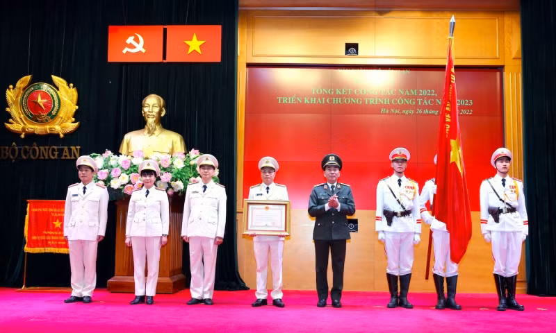 Office of the Ministry of Public Security strives to become strategic staff agency -0