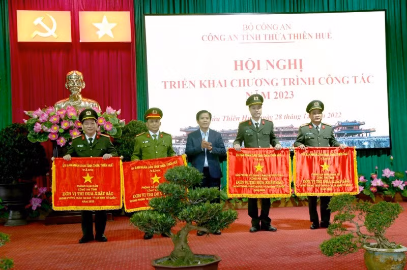 Thua Thien-Hue Provincial Police Department rolls out 2023 work program - 2