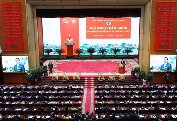 PM hails elderly people’s efforts in boosting economic development -0