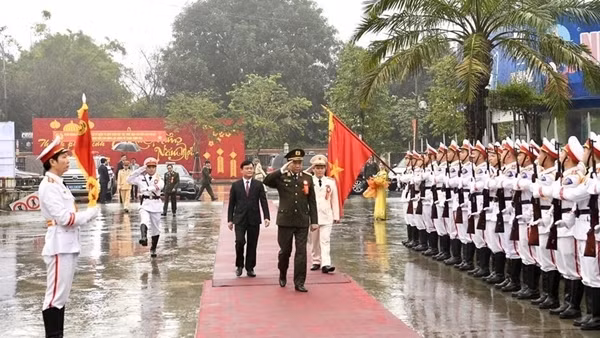 MPS provides medical checkups for people with meritorious services in Nghe An ảnh 3