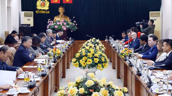 Deputy Minister Luong Tam Quang receives delegation from the US-ASEAN Business Council ảnh 3