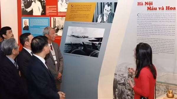 First virtual art exhibition space launched in Vietnam ảnh 3