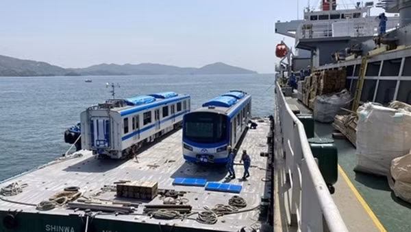 First test run begins on HCM City's Metro No.1 line ảnh 3