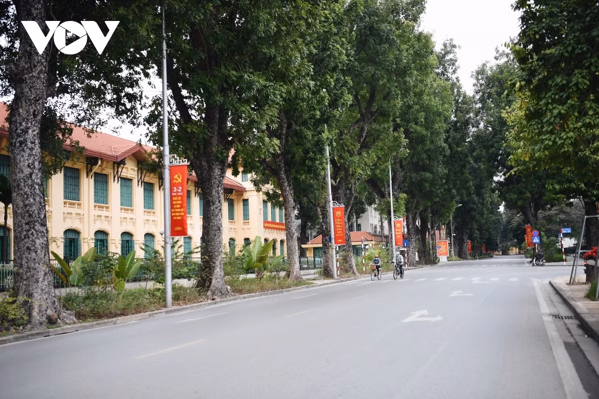 Peaceful and tranquil Hanoi on first day of Lunar New Year ảnh 2 Peaceful and tranquil Hanoi on first day of Lunar New Year ảnh 2
