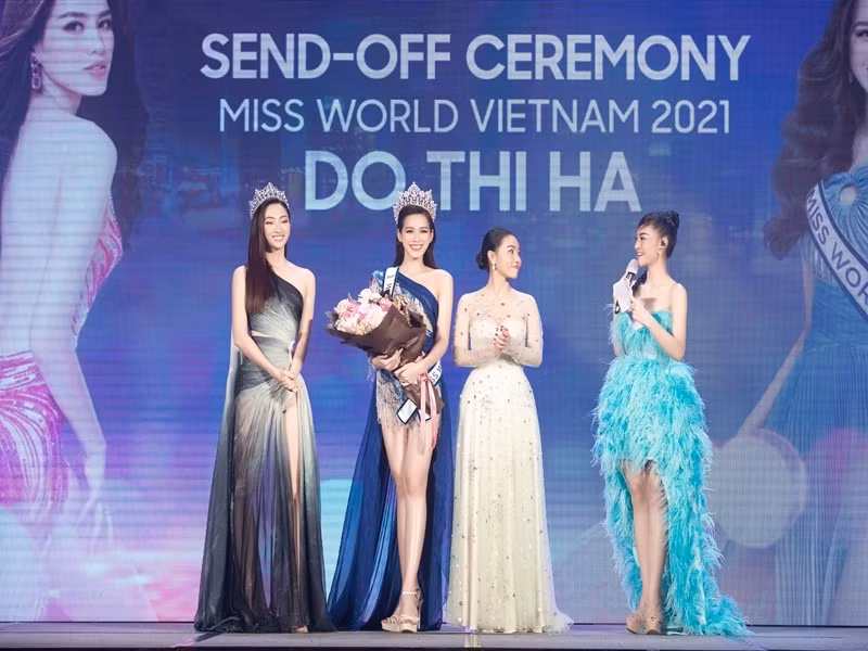 In the Beauty With a Purpose segment, the local representative prepares a project with the theme of “Peaceful Houses” which aims to assist flood victims.