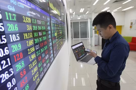 High-growth sectors identified for future stock market investment ảnh 1 High-growth sectors identified for future stock market investment ảnh 1